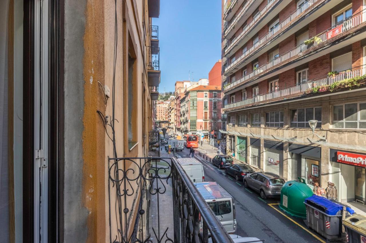 Apartamento Junto Al Guggenheim Con Parking Gratuito Bilbau Exterior foto